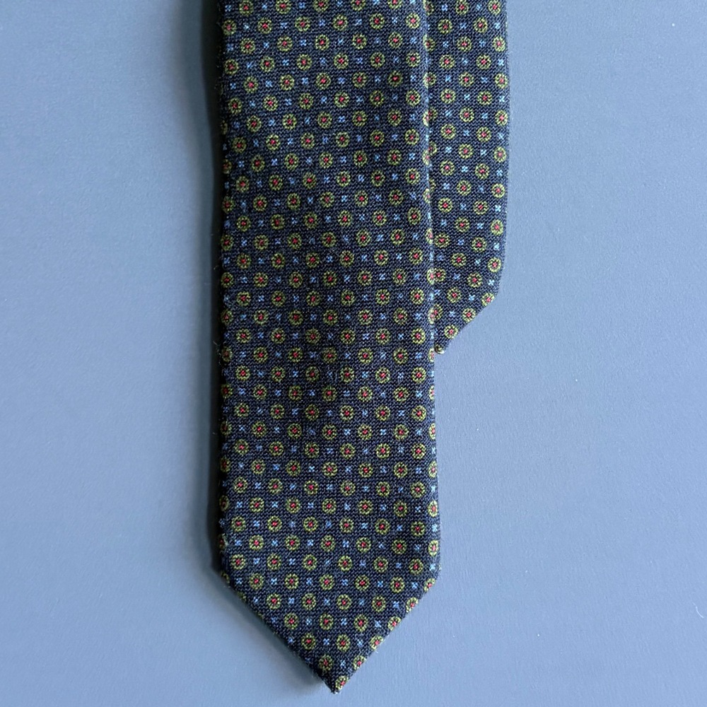 Breuer Medallion Tie | Blue Geometric 3" Blade 100 Wool - Made in Italy